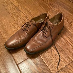 Mens dress shoes